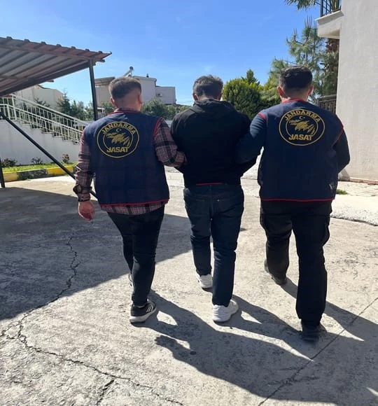 Jandarma, 6 ayda 2 bin aranan şahsı yakaladı
