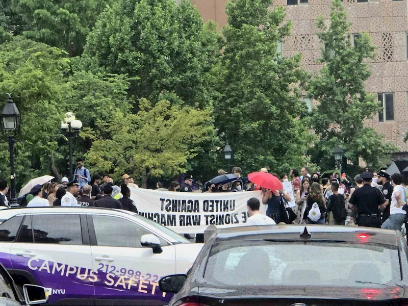 New York’ta Trump ve Netanyahu karşıtı protesto: 