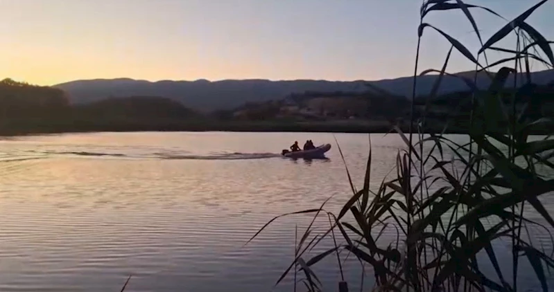 Bolu’da gölde kaybolan genç için ekipler seferber oldu

