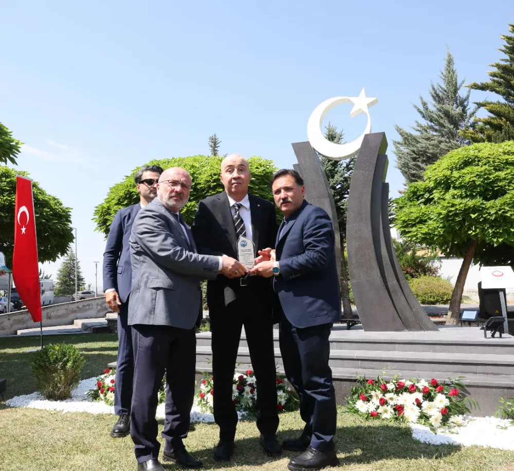 Kayseri Üniversitesi’nde ’Şehitler Anıtı’ açıldı