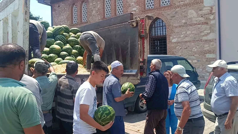 Orman yangınında zarar gören çiftçilere anlamlı destek
