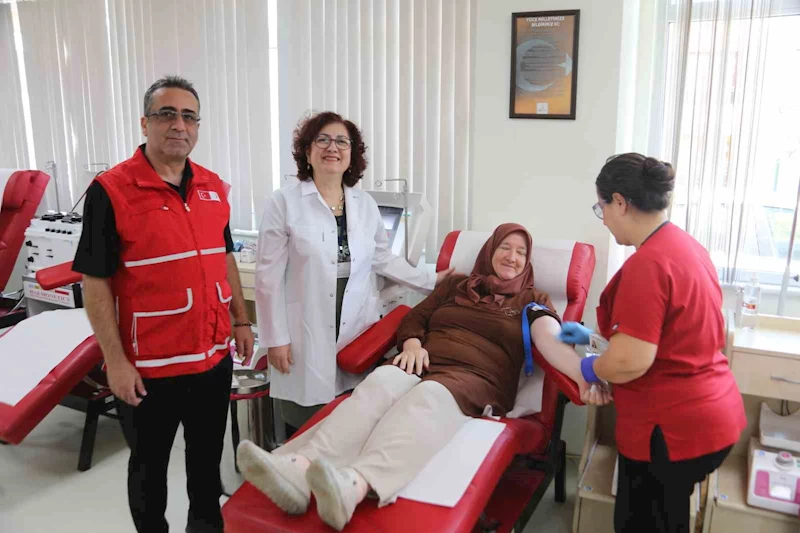 Aşırı sıcaklar kan bağışlarını olumsuz etkiliyor
