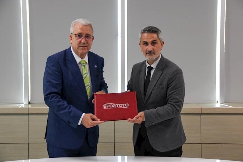 Ege Üniversitesi ile Spor Toto arasında spor alanları protokolü
