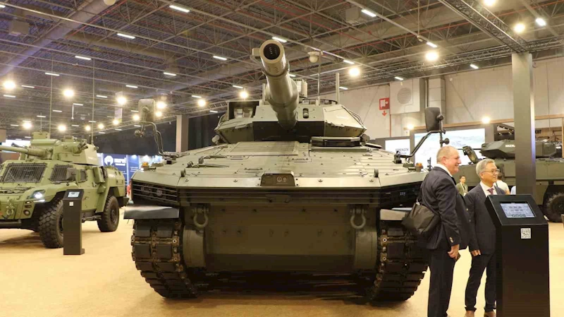 İki farklı konfigürasyonlu TULPAR ilk kez IDEF 2025’te sergilendi
