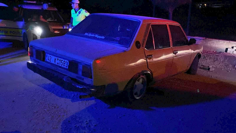 Dedesinden kalma otomobille polisten kaçan sürücü ehliyetsiz çıktı
