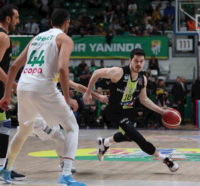 Tecrübeli forvet Sakarya Büyükşehir Basketbol’da
