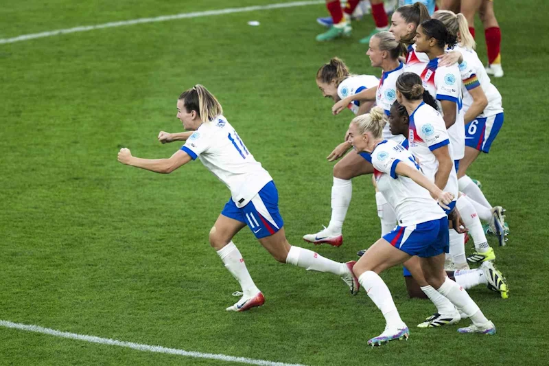 Kadınlar EURO 2025’te İngiltere üst üste 2. kez şampiyon
