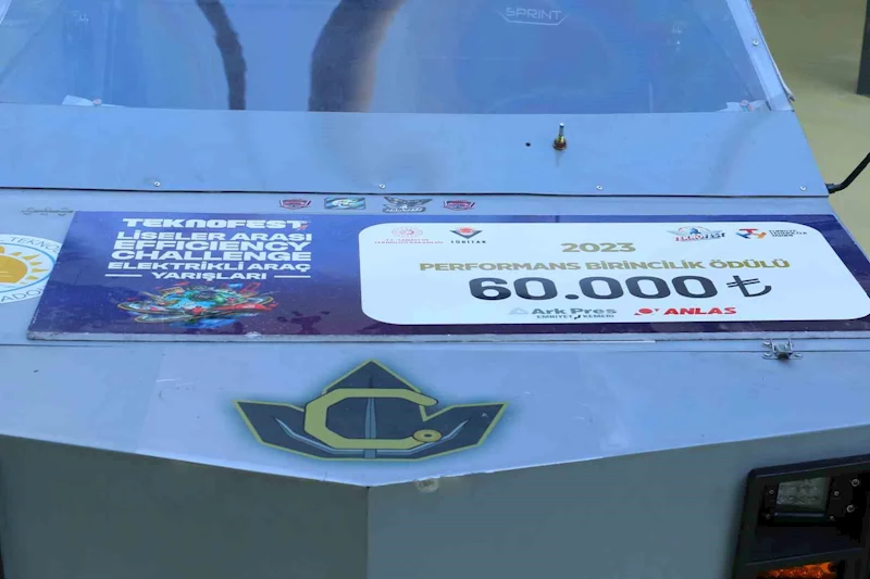 TEKNOFEST’e katılacak gençlere Togg’lu sürpriz

