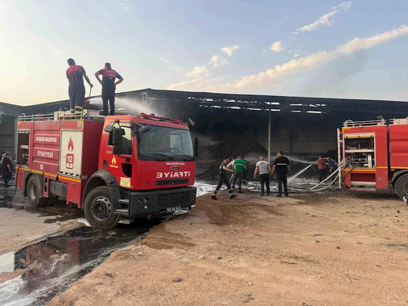 Kırşehir’de Petlas fabrikasında yangın
