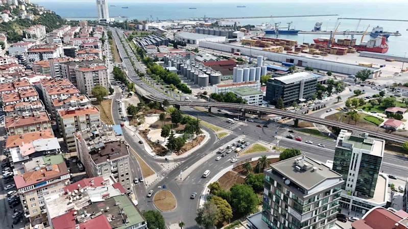 Gençlik Parkı Kavşağı nefes aldı
