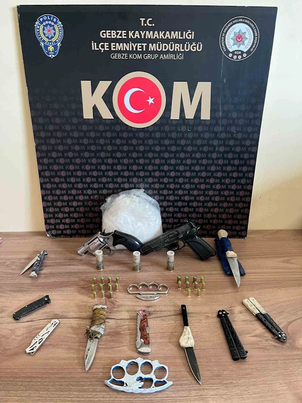 Kocaeli’de kaçak silah ve uyuşturucu operasyonu: 7 gözaltı
