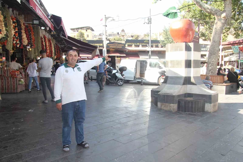 Asırlardır canlılığını koruyan çarşı
