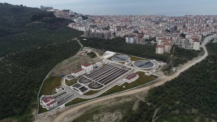 AK Parti’li Bayrak’tan CHP’li Mudanya Belediye Başkanı Dalgıç’a ’Arıtma tesisi’ tepkisi
