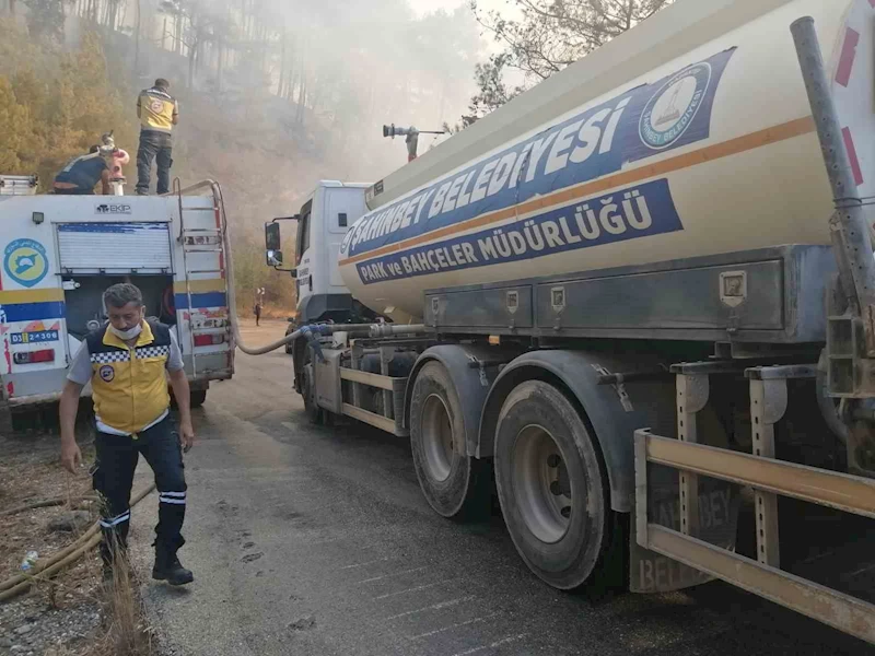 Şahinbey Belediyesi’nden Hatay’a destek
