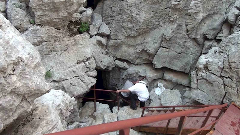 Antalya’nın Toros dağlarındaki doğal buzdolabı
