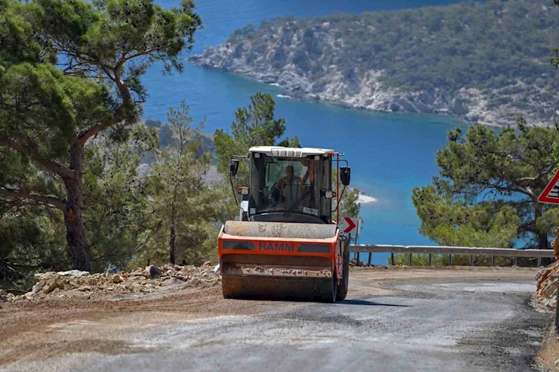 Mersin’de yıllardır beklenen yol sorunu çözüldü
