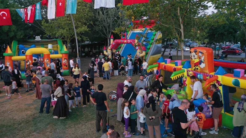 Başiskele sahili bu yaz da cıvıl cıvıl
