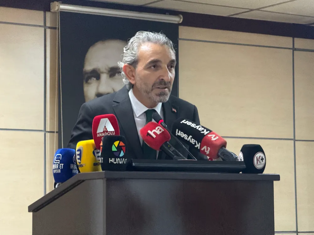 HAK İŞ VE HİZMET İŞ SENDİKASI’NDAN ŞEHİTLER İÇİN ANMA PROGRAMI 