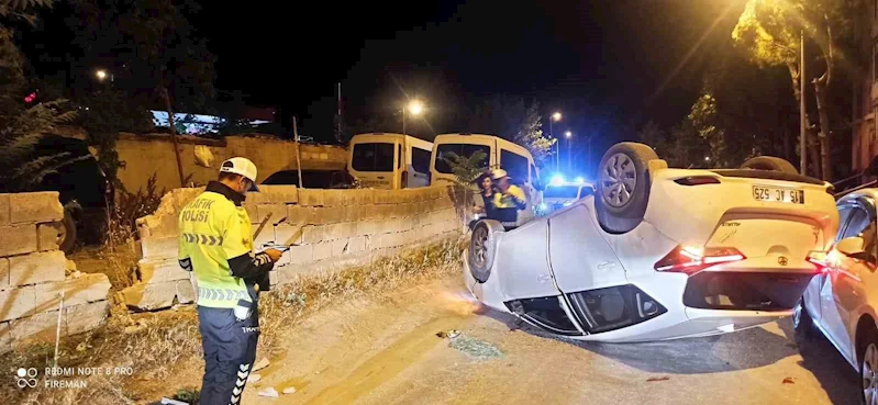 Duvara ve başka bir araca çarpıp takla attı, araçtan çıkıp kayıplara karıştı
