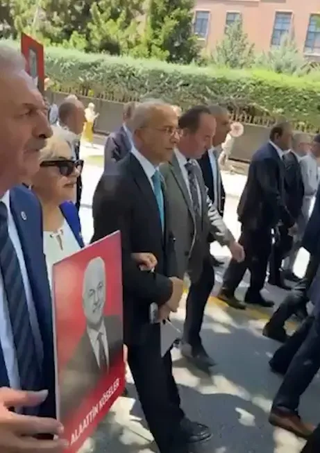 Vekil Genç, Adalet Bakanlığı’na yürüdü