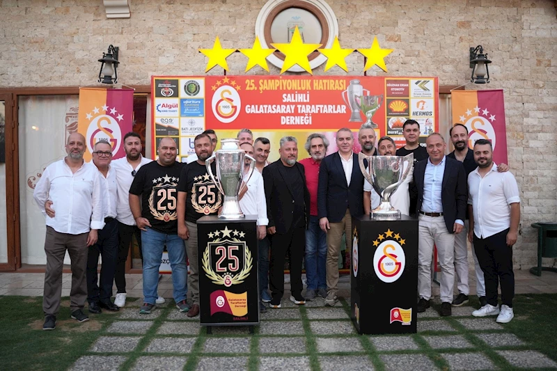 Salihli’deki Galatasaraylılardan çifte kupalı kutlama
