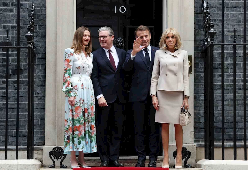 Fransa Cumhurbaşkanı Macron ile İngiltere Başbakanı Starmer ile görüştü
