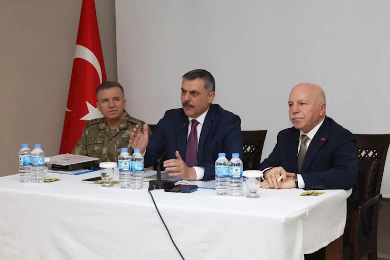 Vali Çiftçi’den orman varlığı ikazı
