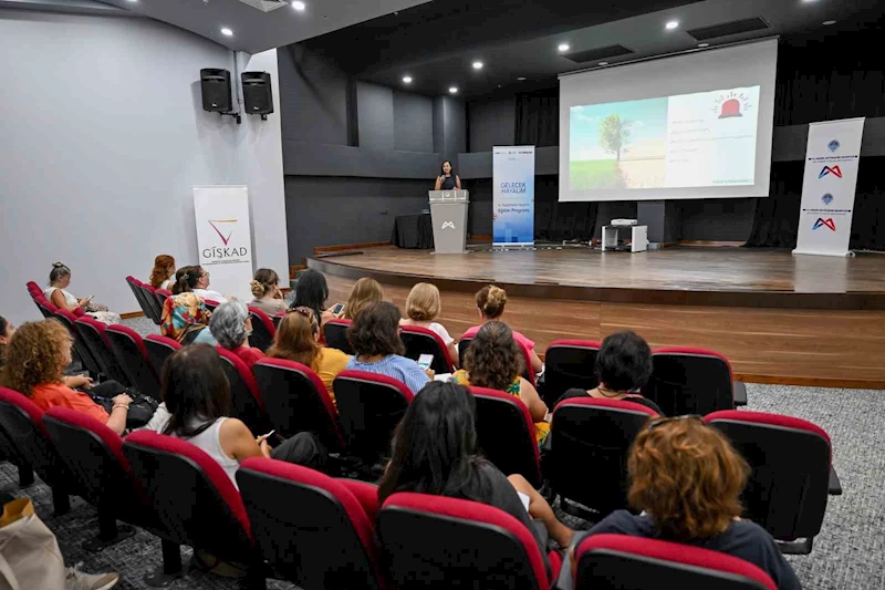 Mersin’de kadınlara iş hayatı için farkındalık eğitimi
