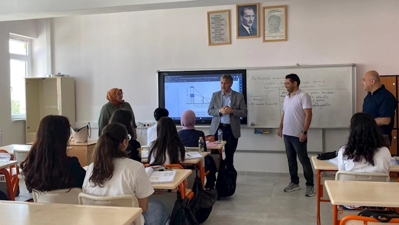 Müdür Yılmaz: 