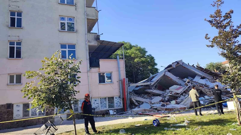 Balıkesir’de depremin yaralarını birlikte sardık

