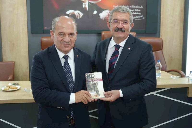 Van Edremit ile Balıkesir Edremit arasında hava yolu ile dostluk ve barış köprüsü kurulmak isteniyor
