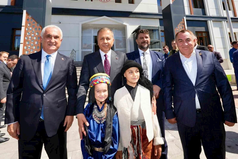 İçişleri Bakanı Yerlikaya: 