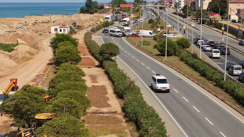 Karadeniz Sahil Yolu fındıkçılar için harman yeri oldu
