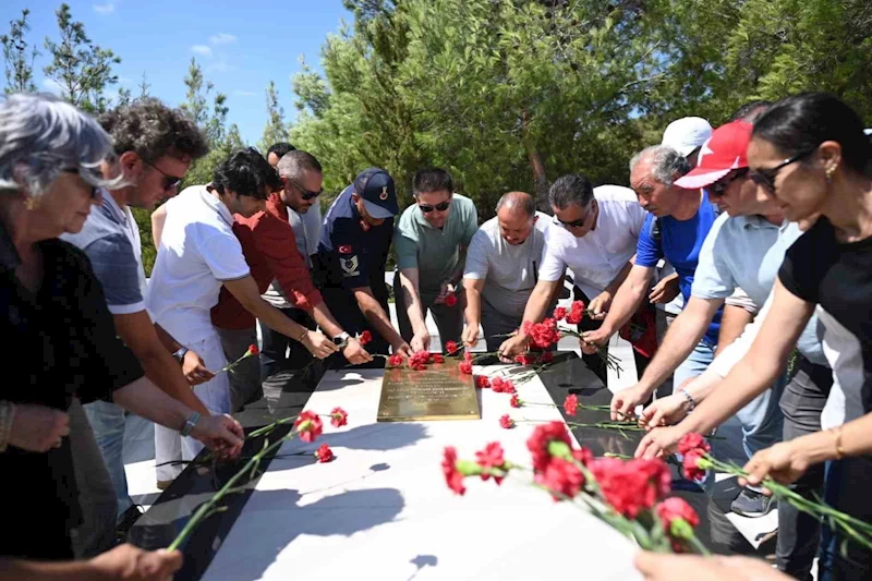 57. Alay Komutanı Yarbay Hüseyin Avni Bey mezarı başında anıldı
