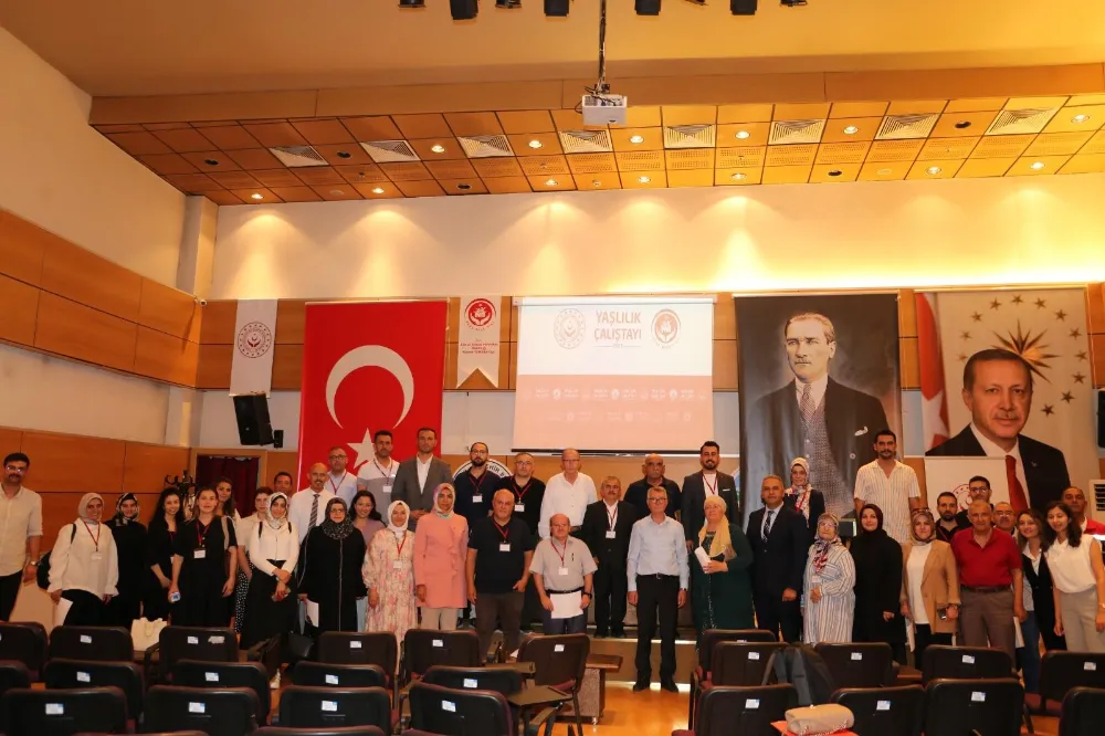 Kayseri’de ’Yaşlılık Çalıştayı’ gerçekleştirildi