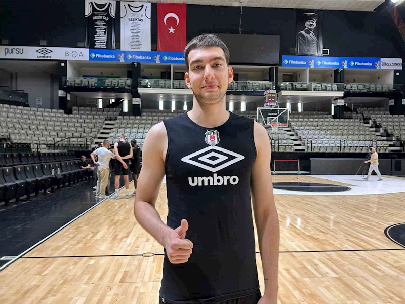 Yağız Aksu: 