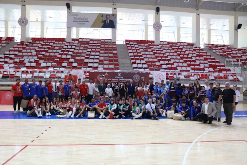’7. Türkiye Voleybol Şampiyonası’ sona erdi
