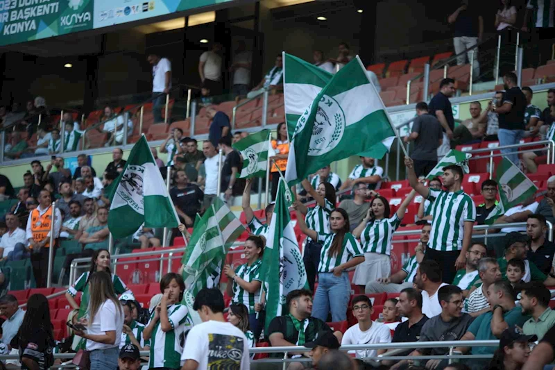 Trendyol Süper Lig: Konyaspor: 1 - Gaziantep FK: 0 (İlk yarı)
