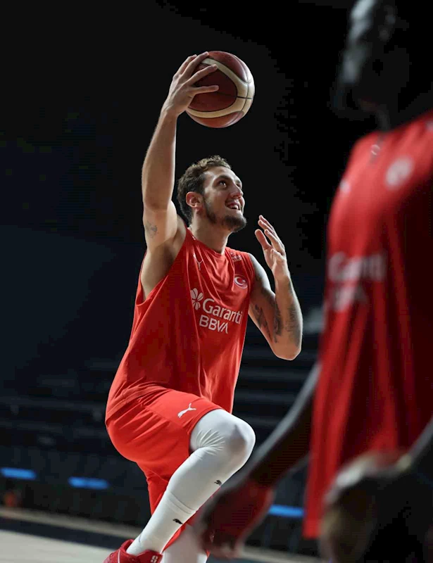 Milliler, hazırlıklarını Basketbol Gelişim Merkezi’nde sürdürdü
