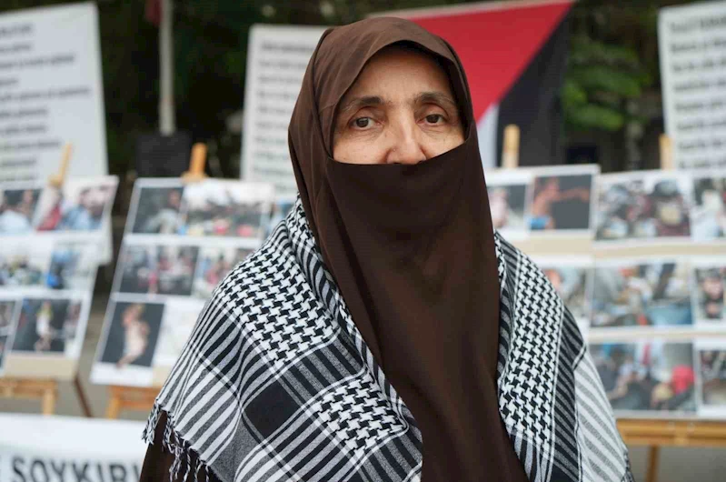Filistin için imza kampanyasına destek veren Cemile teyze: 