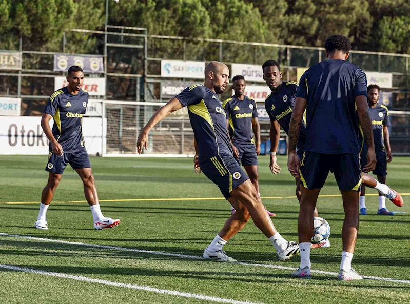 Fenerbahçe, Benfica maçının hazırlıklarını tamamladı
