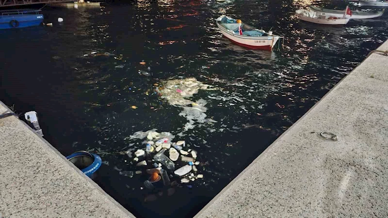 Bandırma limanında sessiz tehlike
