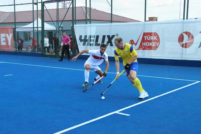 Açık Alan Hokeyi Erkekler Avrupa Şampiyonası 3’te Ukrayna şampiyon oldu
