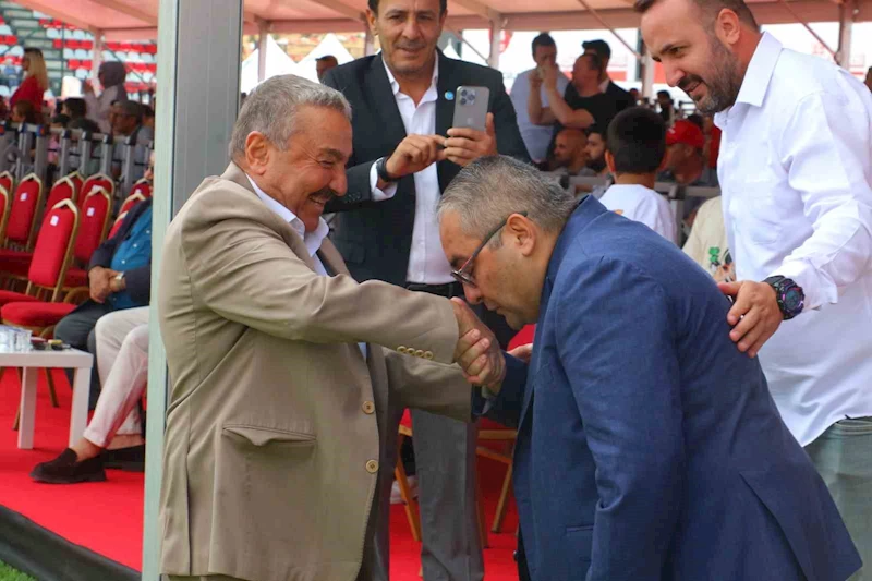 Mesut Özarslan: 