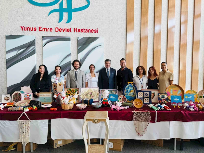 Yunus Emre Devlet Hastanesi’nde ’Geleneksel El Sanatları Sergisi’ açıldı
