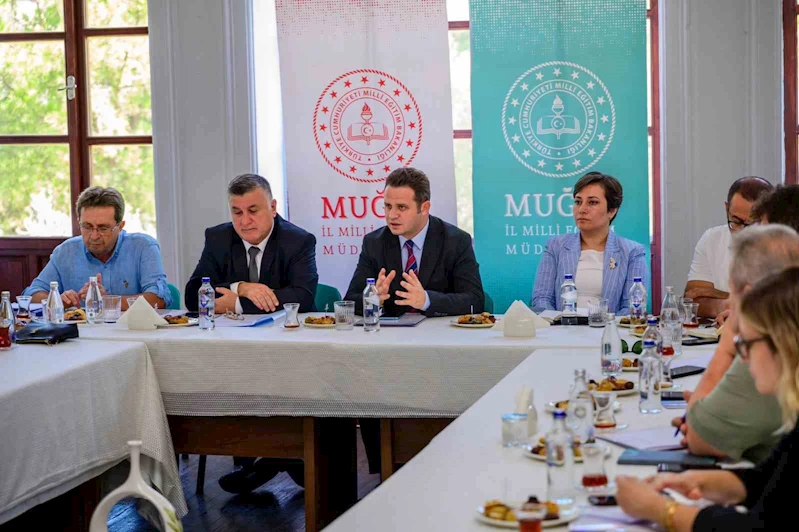 Muğla’da hayat boyu öğrenme komisyonu toplantısı yapıldı
