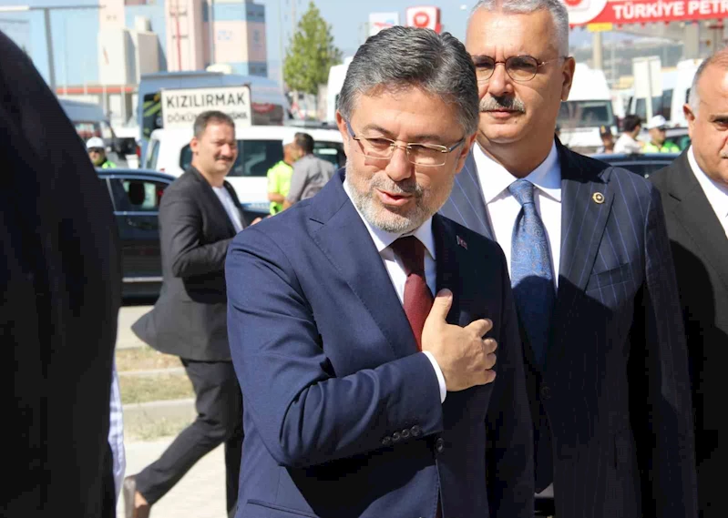 Tarım ve Orman Bakanı İbrahim Yumaklı:
