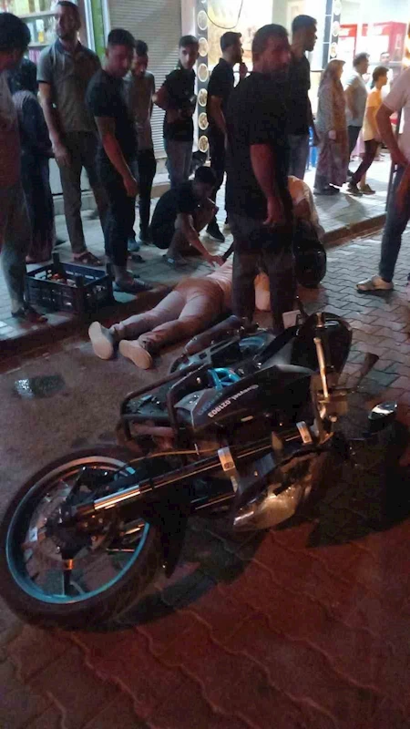 Adıyaman’da motosiklet yayaya çarptı: 3 yaralı
