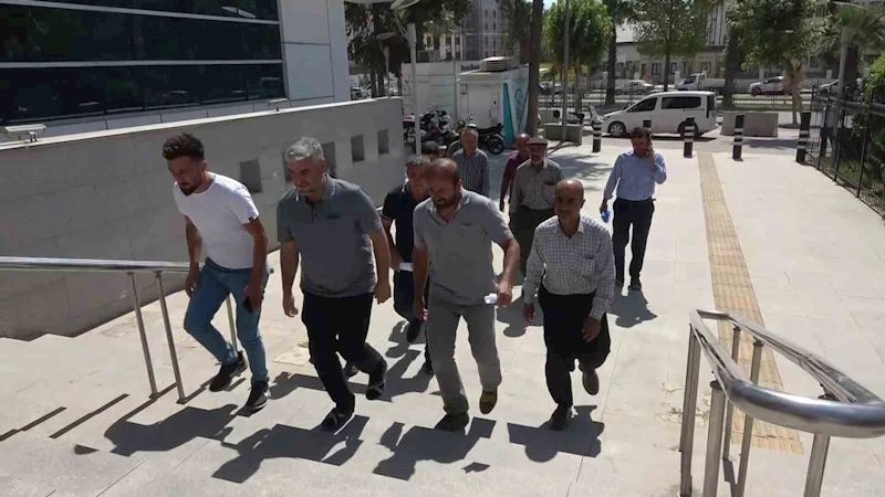 Yaylakonak’ta kriz: Halk kendi başkanını şikayet etti
