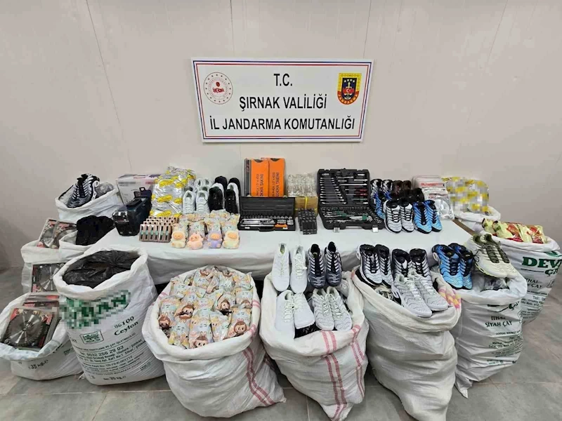 Jandarmadan baskın; 36 kişiye gözaltı, 6 milyon değerinde kaçak malzeme ele geçirildi
